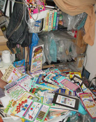 Rule 34 | bubble wrap, bubblewrap, cable, messy room, otaku room, photo (medium), powerpuff girls, tagme, toilet paper