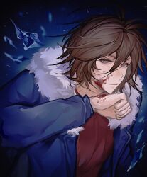 Rule 34 | 1boy, absurdres, blood, blood on clothes, blood on face, blue background, blue jacket, brown hair, chinese commentary, commentary request, fur-trimmed jacket, fur trim, grey eyes, hair between eyes, hand up, highres, isoi reiji, jacket, long sleeves, male focus, open clothes, open jacket, red shirt, saibou shinkyoku, shirt, short hair, solo, upper body, zoe (zoe7484388)