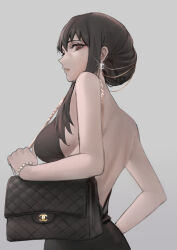Rule 34 | 1girl, backless dress, backless outfit, bag, bare back, bare shoulders, black dress, black hair, breasts, chanel, commentary, dress, earrings, grey background, handbag, highres, jewelry, large breasts, long hair, looking at viewer, parted lips, simple background, solo, spy x family, tommy (kingdukeee), upper body, yor briar