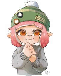 Rule 34 | 1girl, beanie, closed mouth, commentary request, fang, green hat, grey sweater, hat, highres, inkling, inkling girl, inkling player character, looking at viewer, maggyonomisoni, medium hair, nintendo, orange eyes, pink hair, pointy ears, signature, simple background, skin fang, sleeves past wrists, smile, solo, splatoon (series), sweater, tentacle hair, thick eyebrows, upper body, white background