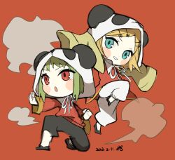 2girls animal_hood artist_request blonde_hair blue_eyes chinese_clothes green_hair gumi kagamine_rin multiple_girls panda_hood red_eyes vocaloid yi_er_fan_club_(vocaloid)