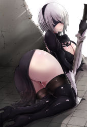 Rule 34 | 1girl, ass, black hairband, blindfold, breasts, cleavage, dress, hair over eyes, hairband, high heels, highres, huge ass, large breasts, nier (series), nier:automata, parted lips, saketanuki, short hair, silver hair, solo, sword, thighhighs, weapon, 2b (nier:automata)
