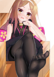 Rule 34 | 1girl, absurdres, black pantyhose, black shirt, black skirt, blush, breasts, brown hair, chacha (fate), crossed legs, dombear, fate/grand order, fate (series), feet, fingernails, floral print, foot focus, foreshortening, from below, fur-trimmed skirt, fur collar, fur trim, hairband, hand on own cheek, hand on own face, highres, legs, long fingernails, no shoes, open mouth, pantyhose, parted bangs, round teeth, sash, shirt, sitting, skirt, sleeveless, sleeveless shirt, soles, solo, sweatdrop, teeth, teetj, thighband pantyhose, toes, upper teeth only, white hairband, wiggling toes, yellow eyes