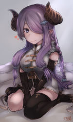 Rule 34 | 10s, 1girl, absurdres, bare shoulders, between legs, blue eyes, breasts, demon horns, detached sleeves, draph, elbow gloves, female focus, gloves, granblue fantasy, hair ornament, hair over one eye, hand between legs, highres, horns, large breasts, light purple hair, long hair, looking at viewer, narmaya (granblue fantasy), pointy ears, single thighhigh, sitting, smile, solo, thighhighs, tsyn