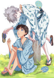 Rule 34 | 2boys, absurdres, blue eyes, brown hair, collarbone, fcc (fengcheche), feet, fingernails, flip-flops, grass, highres, holding, holding clothes, holding footwear, hugging own legs, ikari shinji, japanese clothes, kimono, looking at another, looking down, looking up, male focus, multiple boys, nagisa kaworu, neon genesis evangelion, parted lips, print kimono, red eyes, sandals, toenails, toes, white background, white hair, yaoi