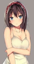 Rule 34 | 1girl, bare arms, bare shoulders, blue eyes, blush, breasts, brown hair, camisole, cleavage, closed mouth, collarbone, grey background, hair between eyes, hairband, hand on own arm, kureha (ironika), looking at viewer, medium breasts, medium hair, original, polka dot, polka dot hairband, red hairband, shiny skin, simple background, solo, spaghetti strap, tsubasa (kureha), upper body