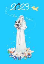 Rule 34 | 1girl, 2023, 6+others, androgynous, animal ears, argos (ff14), black fur, blue background, blue eyes, bottle, braid, brown footwear, brown gloves, capelet, carrot, carrying, carrying person, chinese zodiac, circle formation, commentary request, confetti, ears through headwear, final fantasy, final fantasy xiv, food, full body, gloves, half updo, happy new year, highres, holding, holding food, hood, hood down, hooded capelet, korean commentary, long hair, long sleeves, looking down, loporrit, mask, mask around neck, unworn mask, multiple others, new year, open mouth, outstretched arms, periwinkle ff14, pudding, rabbit ears, rabbit tail, robe, shoes, simple background, single braid, smile, tail, turban, venat (ff14), wavy hair, whiskers, white capelet, white fur, white hair, white robe, year of the rabbit
