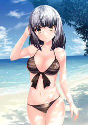 1girl beach bikini black_hair blunt_bangs breasts brown_bikini cleavage closed_mouth collarbone commentary_request contrapposto day grey_hair groin hand_up kmcgold30 looking_at_viewer medium_breasts medium_hair multicolored_hair navel ocean outdoors satsuki_yomi sky solo standing stomach swimsuit toji_no_miko tree water yellow_eyes