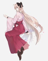 Rule 34 | 1girl, absurdres, aged up, ahoge, alternate hair length, alternate hairstyle, bad id, bad pixiv id, black bow, blonde hair, boots, bow, brown eyes, brown footwear, commentary request, fate/grand order, fate (series), full body, grey background, hair bow, hakama, hakama skirt, half updo, hand up, high heel boots, high heels, highres, invisible chair, japanese clothes, kimono, long hair, long sleeves, looking at viewer, okita souji (fate), okita souji (koha-ace), open mouth, pink kimono, profile, red hakama, simple background, sitting, skirt, solo, toes, very long hair, yurumawari
