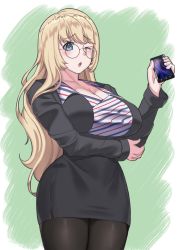 arm_support arm_under_breasts black_pantyhose blonde_hair blue_eyes breasts cleavage formal_clothes glasses green_background himeliofon long_hair miniskirt office_lady one_eye_closed open_mouth original pantyhose pencil_skirt phone round_eyewear skirt solo suit